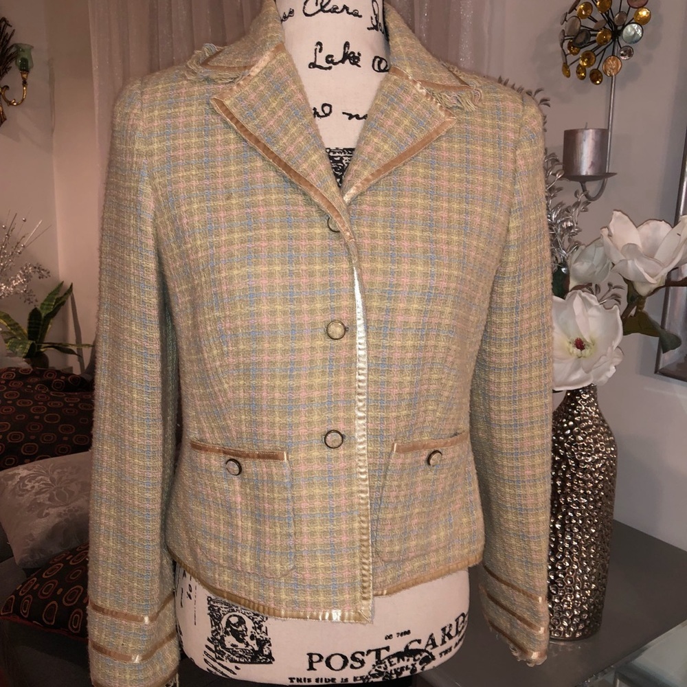 Sandra darren  blazer